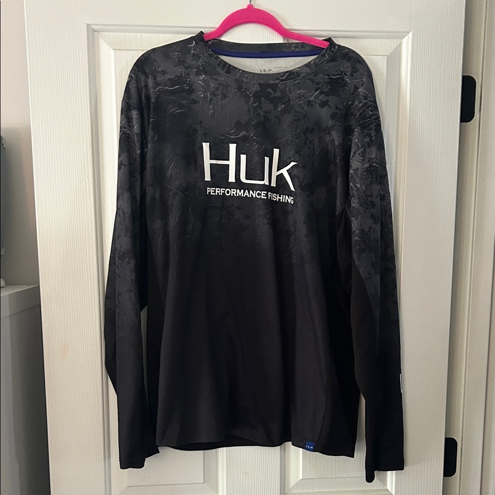 Huk Black Performance Fishing Shirt